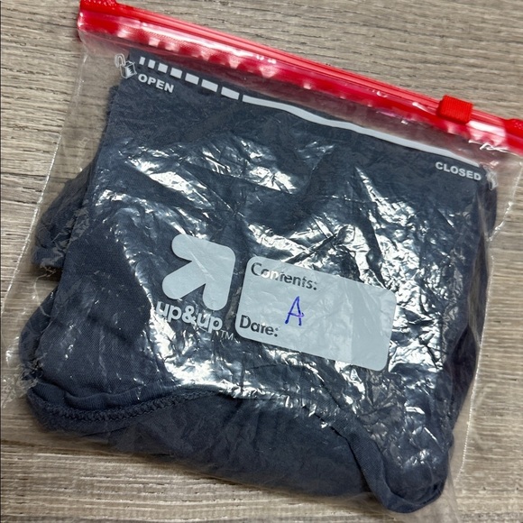 Everlane Women’s V-Neck Supima Cotton Tshirt Blue Small - Picture 6 of 6